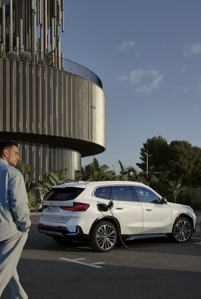 BMW iX1 Angebot Elektro SUV BMW