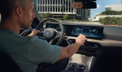 BMW i4 Angebot Interieur